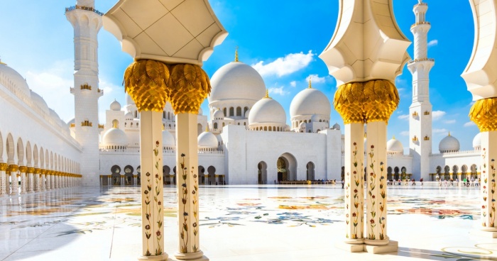 News: New Self-Guided Audio Tours Inspire Visitors to
Experience Abu Dhabi at Their Own Pace