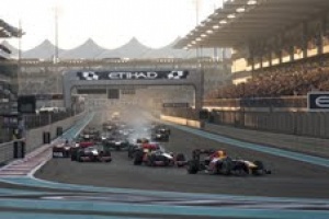 Hamilton wins Abu Dhabi Grand Prix