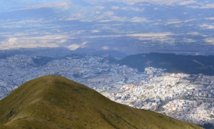 Four viewpoints that will take your breath away from the dizzying heights of Quito