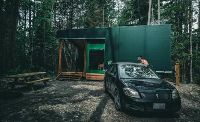 How Off-Grid Cabins Enhance Eco-Tourism Experiences