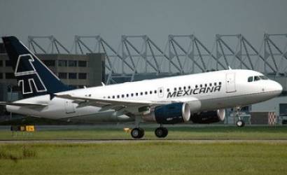 Mexicana strikes deal with cabin crew