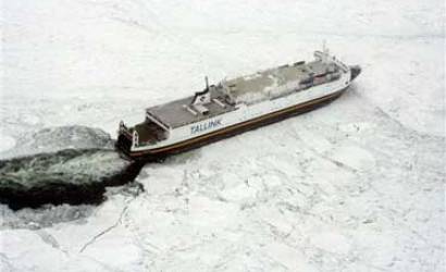 Passenger ferries trapped by Baltic ice