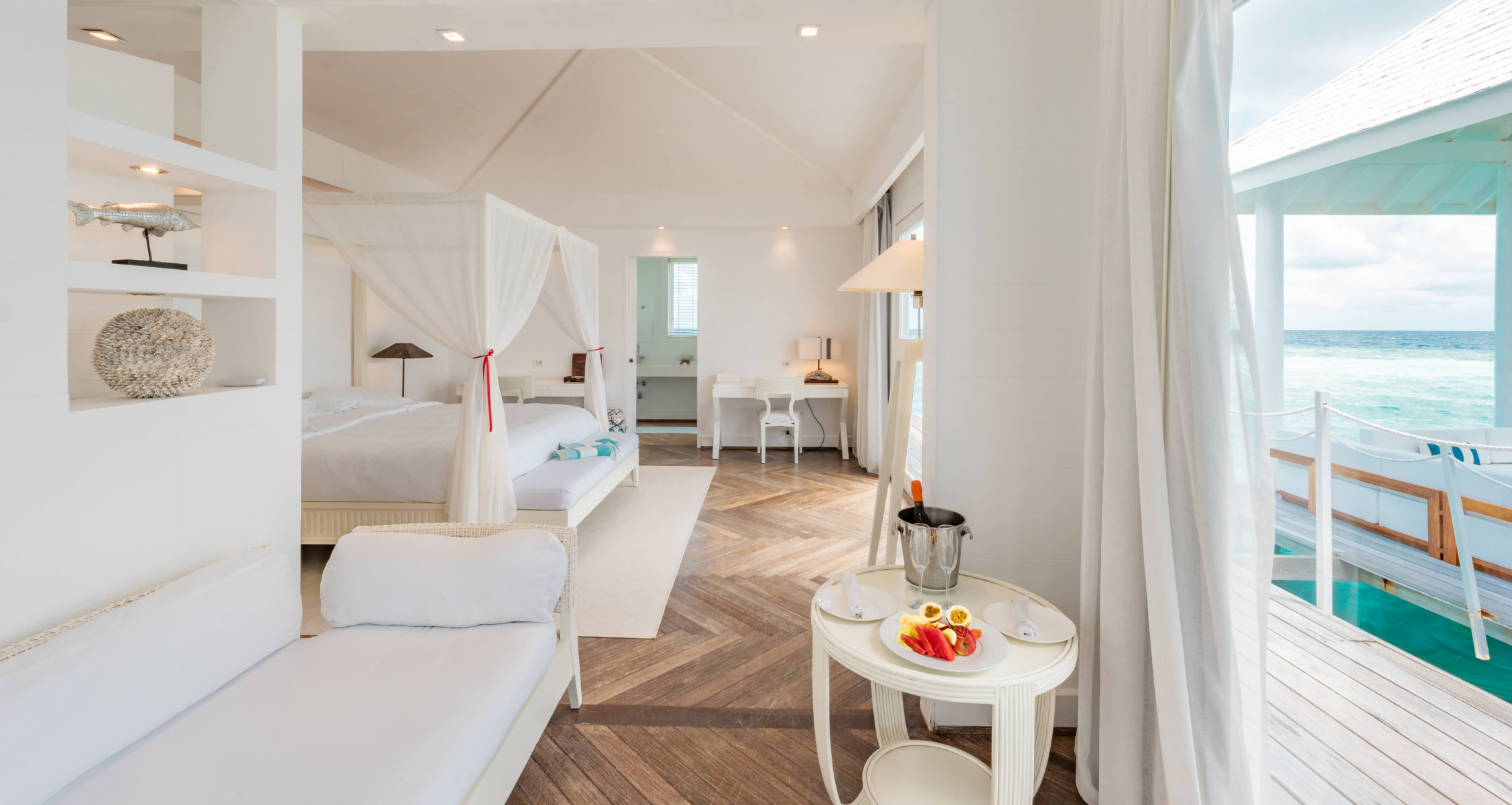 Diamonds Athuruga Maldives