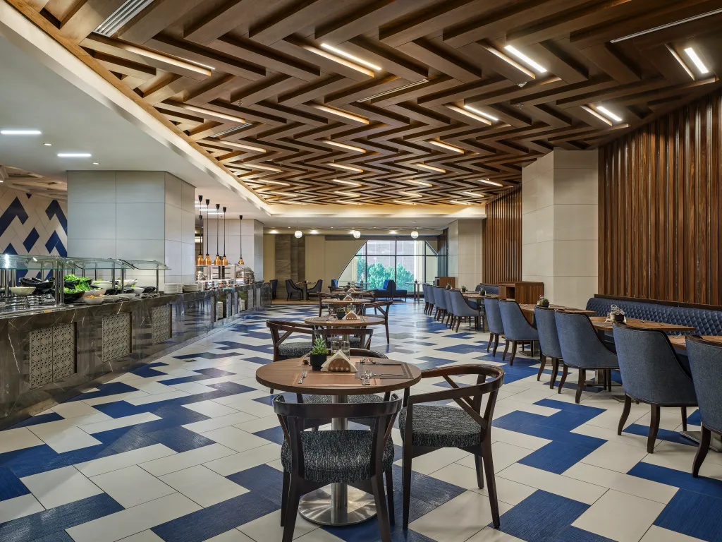 DoubleTree by Hilton Makkah Aziziyah - Dining